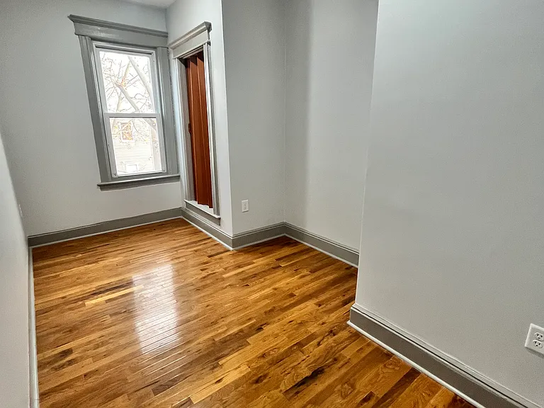 156 Wegman Pkwy #3 — Photo 9