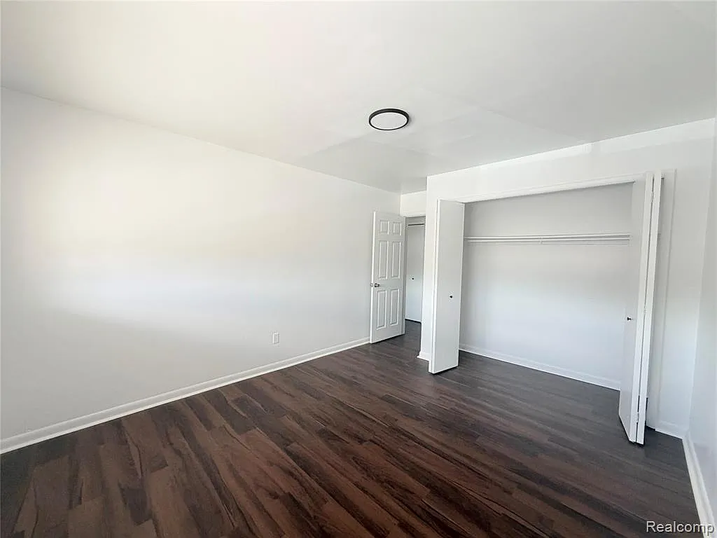 1 bed, 1.0 bath, 700 sqft, $866 — Photo 3