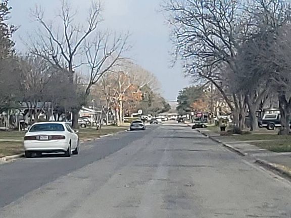 5th image of 716 Brooks Ave
