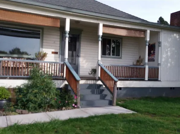49 S Main St, Lebanon, OR 97355