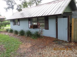 16112 Hanna Rd, Lutz, FL 33549