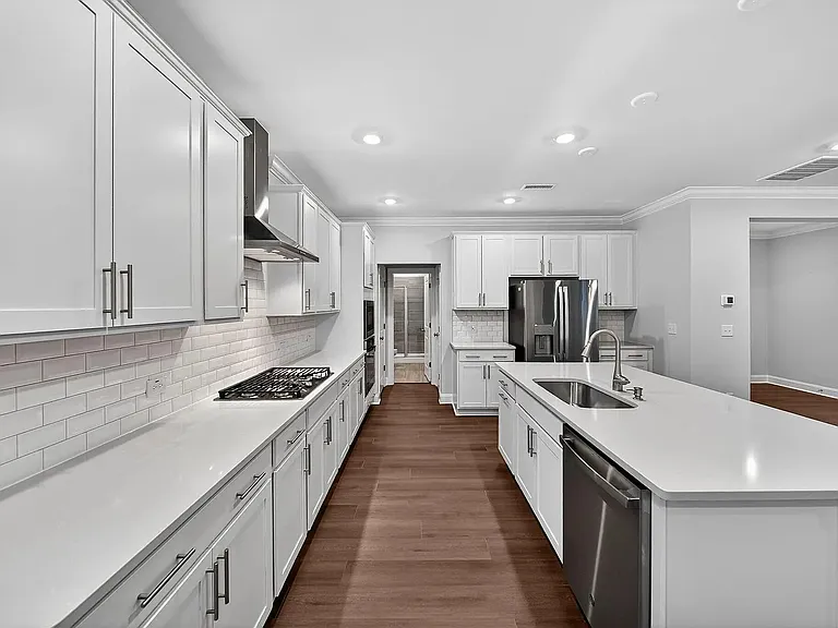 5449 Cayden Cove Dr — Photo 3