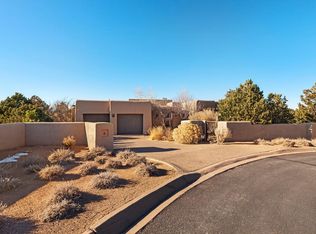 6 Eagle Feather Ct, Santa Fe, NM 87506