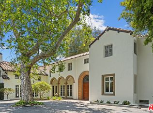 808 Woodacres Rd, Santa Monica, CA 90402
