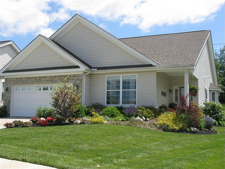 1st image of 1128 Meadow Vista Dr