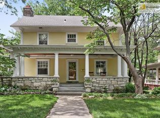 6038 Walnut St, Kansas City, MO 64113