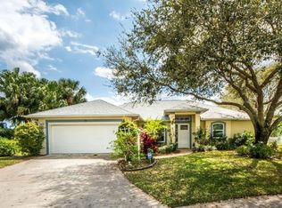 4925 5th Pl, Vero Beach, FL 32968