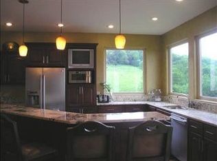 115 Sunrise Ct, Bellevue, IA 52031