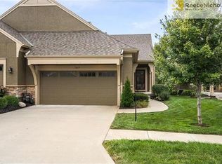 7869 W 156th Pl, Overland Park, KS 66223