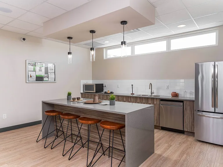 789 Tamarack Way NW — Photo 32
