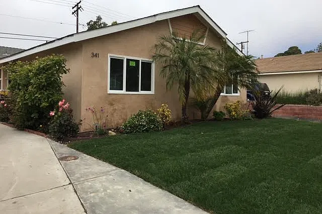 3 bed, 1324 sqft, $4,400 — Photo 1