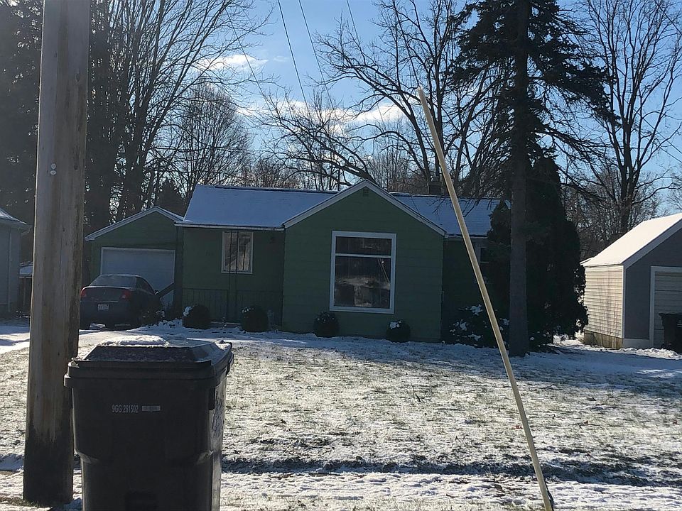1st image of 715 W Henry St