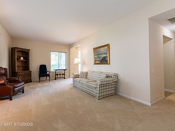 3rd image of 801 Mesa Dr #801