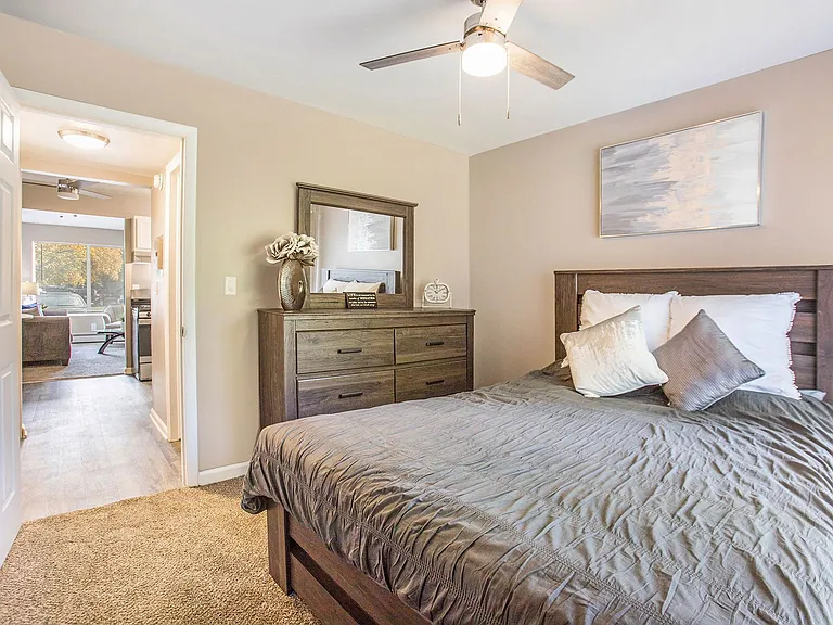 Autumn Ridge Apartment Homes — Photo 7