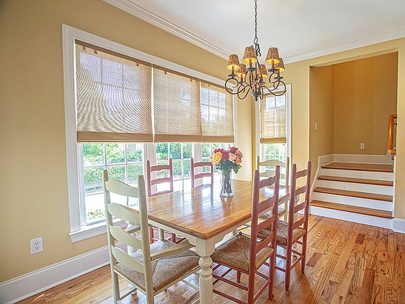 4th image of 118 River Birch Ct