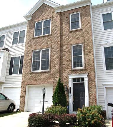 3rd image of 2411 Brookmoor Ln #505A