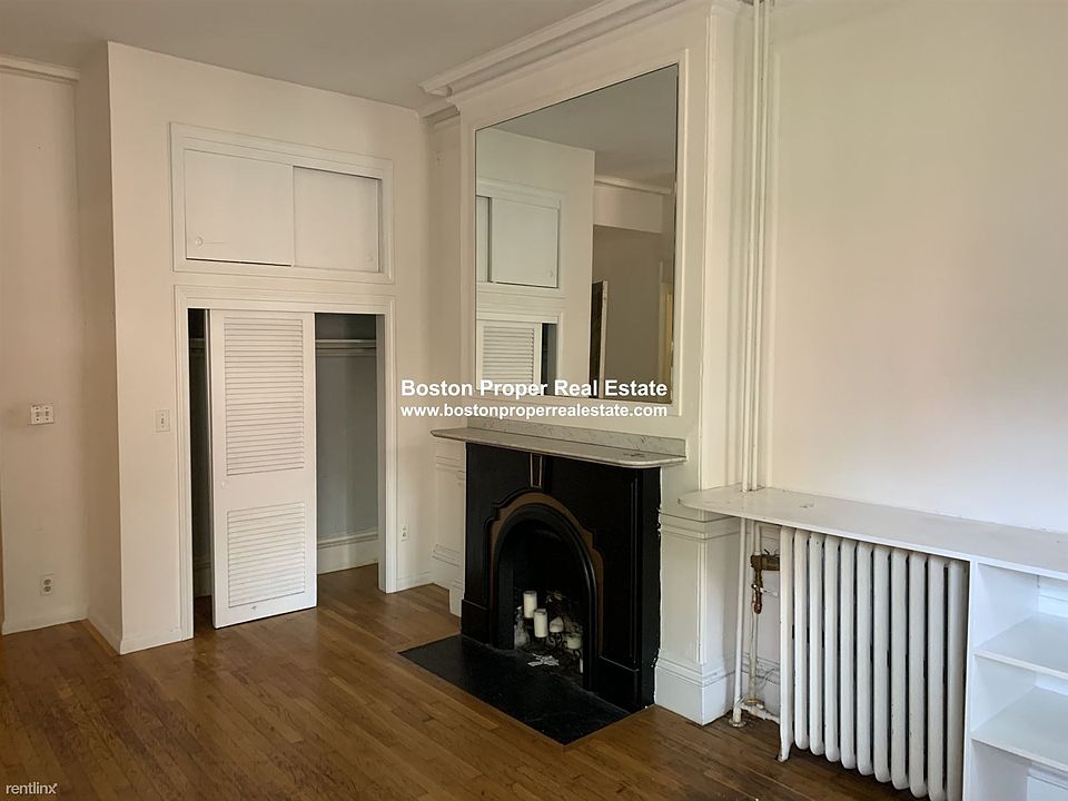 11 Marlborough #32 Boston - Back Bay Unit Photo 2 (1)