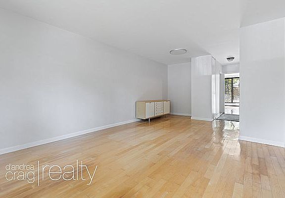 4th image of 72 President St APT 1