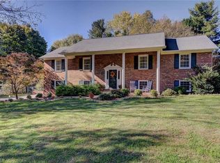 8076 Lasater Rd, Clemmons, NC 27012