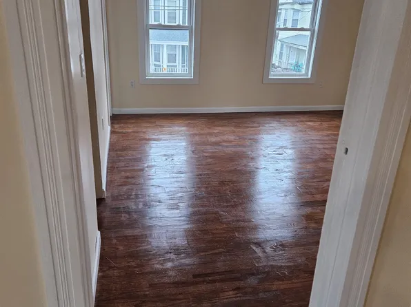 352-354 William St #2, Bridgeport, CT 06608