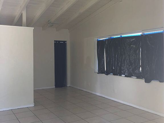 2nd image of 1533 NW 19th Ave