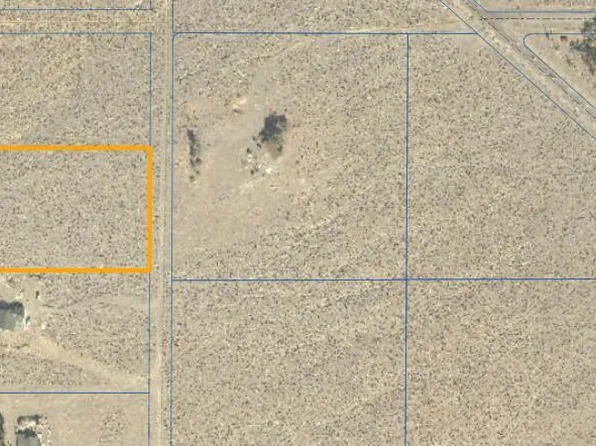 5595 Aspen St, Silver Springs, NV 89429