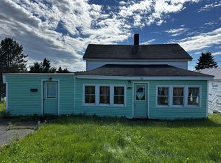 106 Pondview St, Limestone, ME 04750