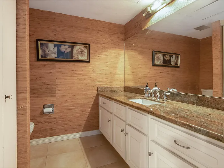 1802 Stoney Brook Dr #104 — Photo 17