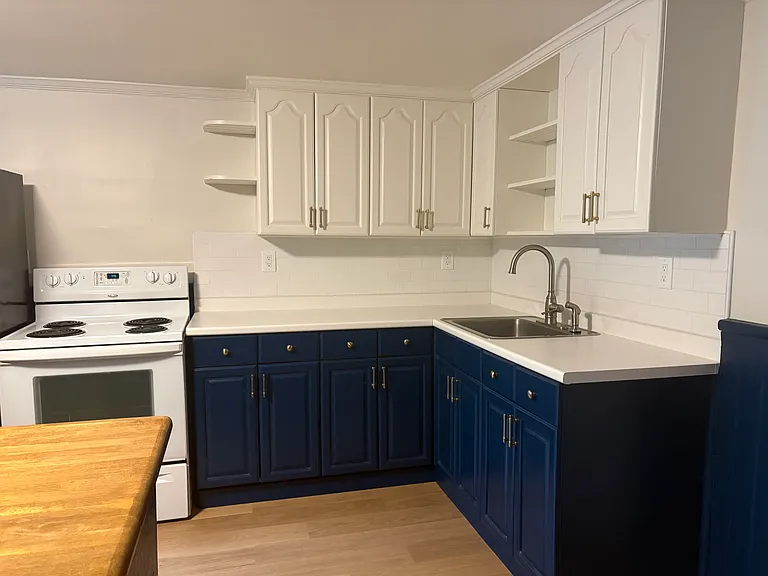 215 N Main St #215 — Photo 1