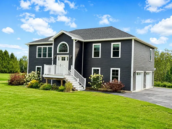 1197 Western Avenue, Hampden, ME 04444