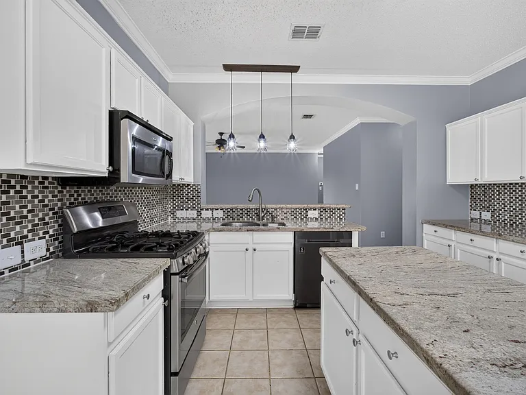 1531 Timber Ridge Dr — Photo 7