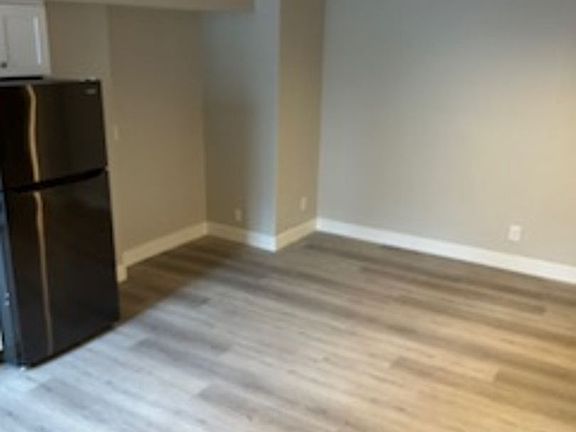 4th image of 1132 10th Ave E APT B