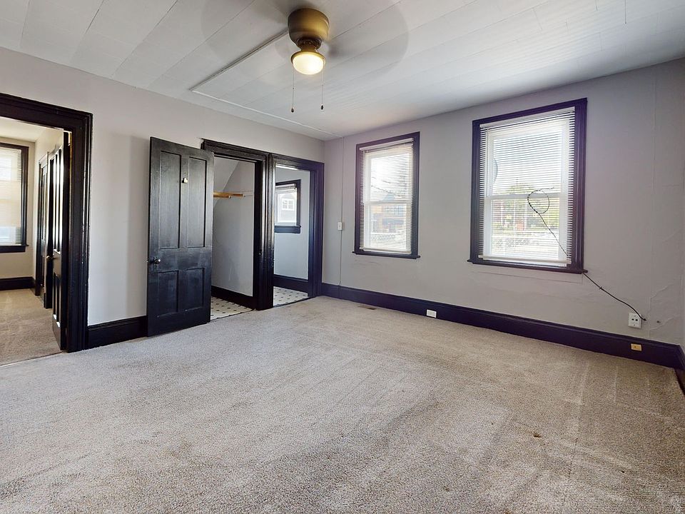1st image of 1204-1206 Auburn Ave #1