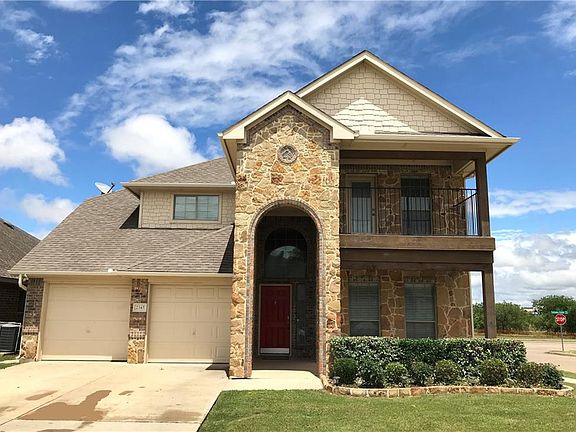 2nd image of 2345 Loreto Dr