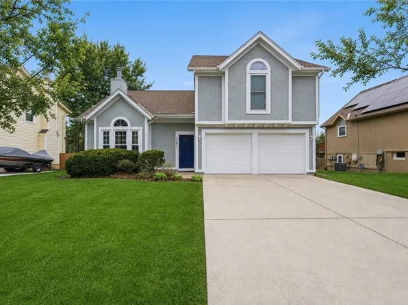 1181 E Meadow Ln, Olathe, KS 66062