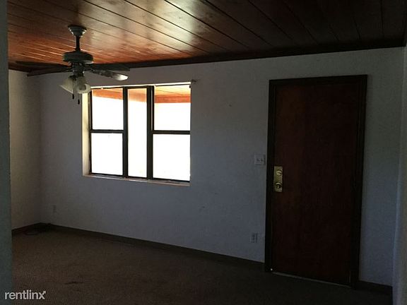 4th image of 503 E Magnolia St