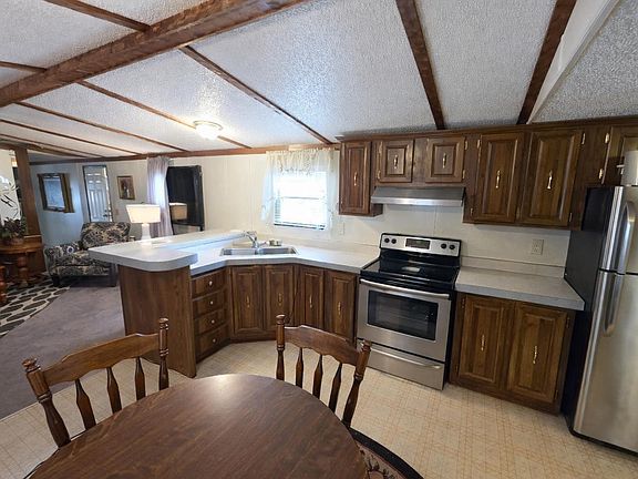 3rd image of 2418 Julia Simpkins Rd