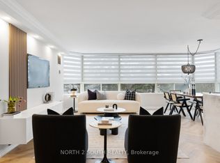 7 Townsgate Dr #304, Vaughan, ON L4J7Z9