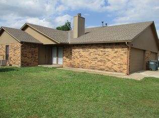 315 Nimrod Rd, Edmond, OK 73003