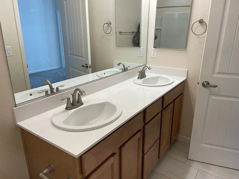 1009 Arbor Rd — Photo 13