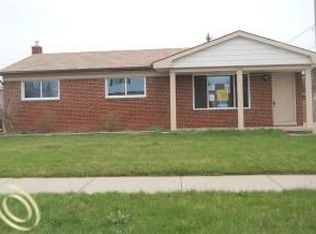 15141 Elderwood Dr, Warren, MI 48088