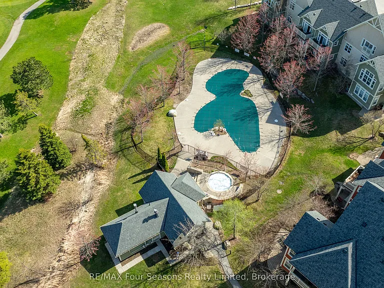 125 Fairway Ct #125 — Photo 35