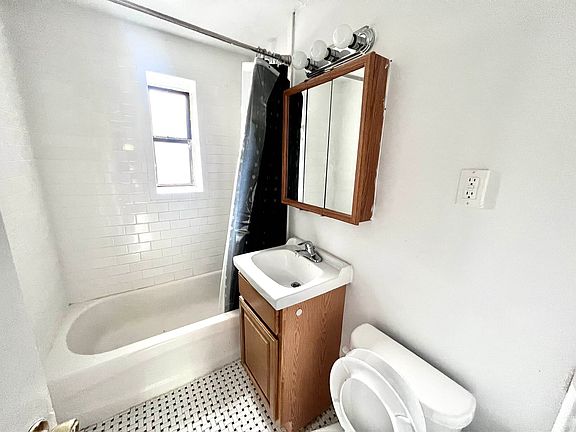 5th image of 143-36 Barclay Ave #6K