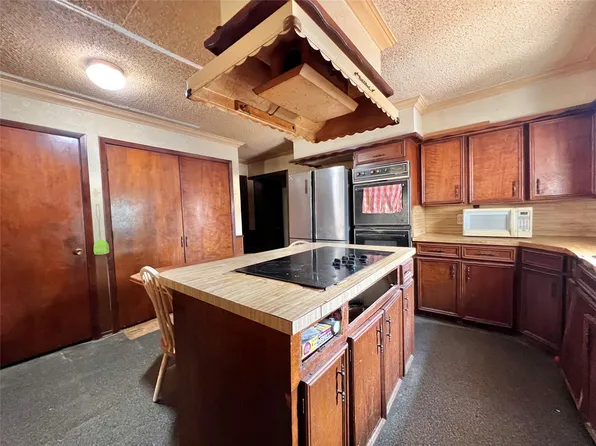 130 Calhoun Cv, East Tawakoni, TX 75472
