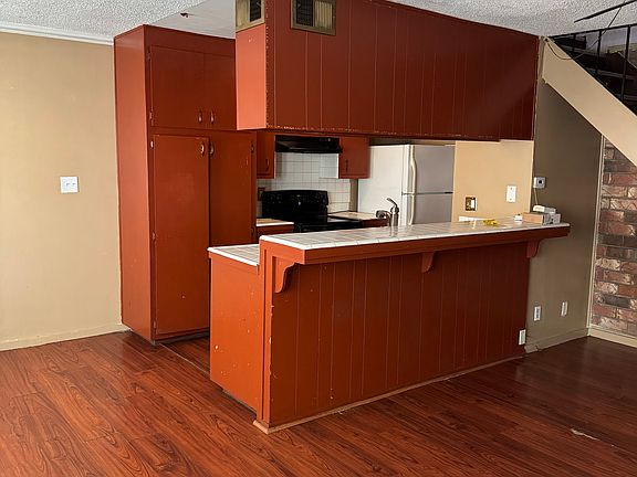 2nd image of 7312 Franklin Blvd APT 3