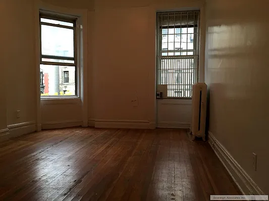 Rented by Sovereign Associates | media 4