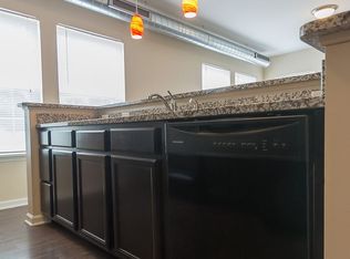 1280 N College Ave APT 305, Bloomington, IN 47404