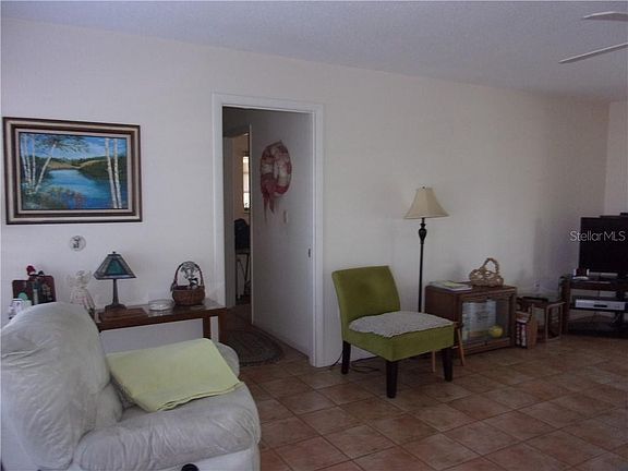 4th image of 520 Matares Dr