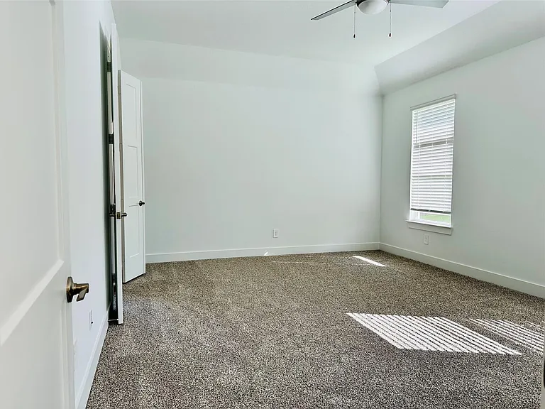 13689 Balanced Rock Dr — Photo 21