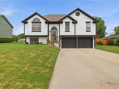 309 E Phillips St, Odessa, MO, 64076